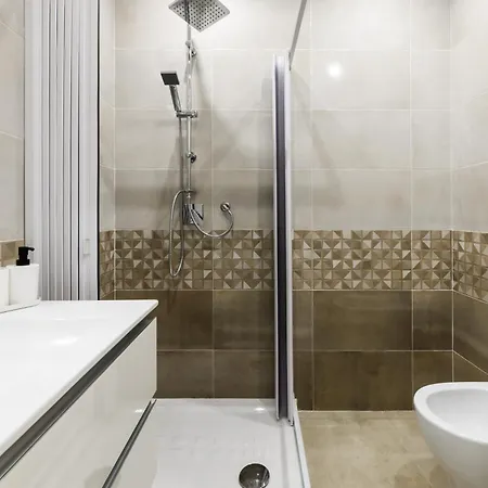 Tofa By Dimorra נאפולי